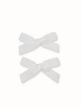 Load image into Gallery viewer, Kayla Velvet Ribbon Bow