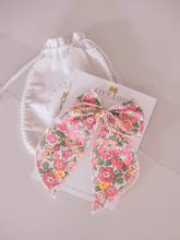 Load image into Gallery viewer, Elfie Liberty Extra Large Fable Bow