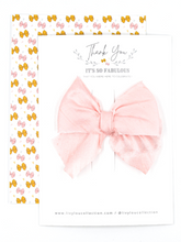 Load image into Gallery viewer, Agatha (Pink) Party Favors Pack