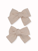 Load image into Gallery viewer, Luna Cotton Mini Pinwheel Bow