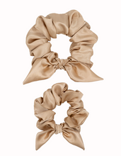 Load image into Gallery viewer, Charlotte Mommy & Me Scrunchie Set