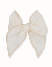 Load image into Gallery viewer, Layla Fable Bow