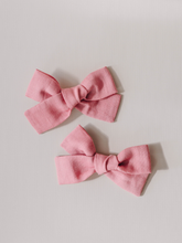 Load image into Gallery viewer, Livy Lou Collection Mia Pinwheel Bow