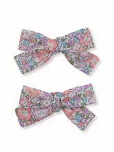 Load image into Gallery viewer, Michelle Liberty Mini Schoolgirl Bow