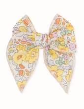 Load image into Gallery viewer, Lucy Fable Bow in Liberty of London Fabric