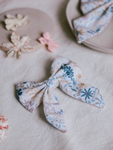Load image into Gallery viewer, Dahlia / Petite