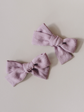 Load image into Gallery viewer, Phoebe Pinwheel Bow