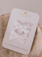 Load image into Gallery viewer, Blanche Mini Schoolgirl Bow
