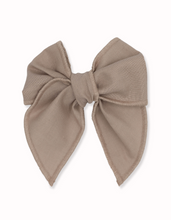 Load image into Gallery viewer, Livy Lou Collection, Nora Fable Bow in 100% organic cotton in light taupe, perfect for daily wear and party wear.
