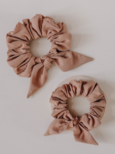 Load image into Gallery viewer, Natalia Mommy &amp; Me Scrunchie Set
