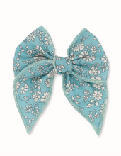 Load image into Gallery viewer, Camila Fable Bow in Liberty of London Fabric
